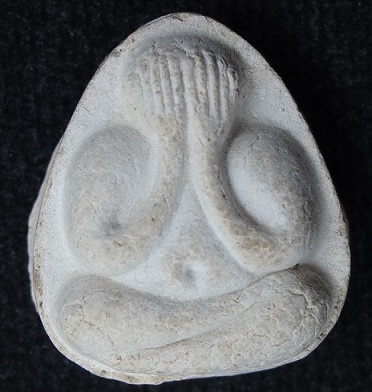 พระปิดตามหาเสน่ห์ หลังยันต์พุทโธ เนื้ออิทธิเจ