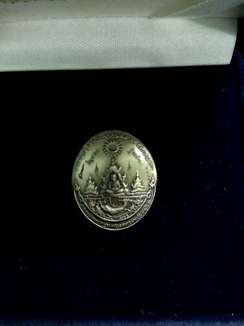 นำเสนอหลวงพ่อทวดอภิเมตตามหาโพธิสัตว์ อาจารย์เฉลิมชัย โฆษิตพิพัฒน์ ออกแบบ