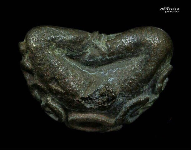 พระปิดตามหาลาภพิมพ์หัวปิงปอง