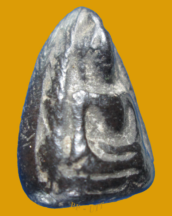 ** สวยๆ พระเม็ดน้อยหน่าหลังยันต์อุ กรุวัดศาลาปูน จ.อยุธยา ( งดงามดุจนางฟ้า ) 