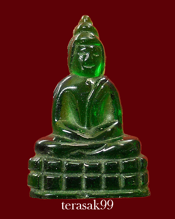 พระแก้วหลวงพ่อเจียง วัดเจริญสุขาราม จ สมุทรสงคราม รุ่น3 สีเขียว ราคาเบาๆ