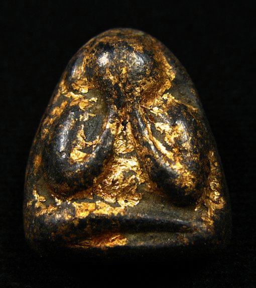 พระปิดตา เนื้อหามวลสารดี สวยไม่ทราบที่ครับ