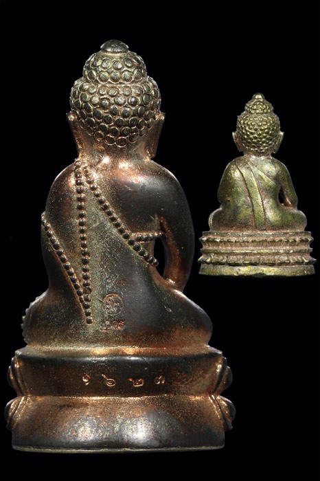 พระกริ่ง ชินบัญชร ปี 56 นวะโลหะก้นเงิน +พระชัยวัฒน์ สภาพสวย พร้อมกล่องเดิม 