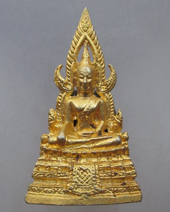 รูปหล่อพระพุทธชินราช กะไหล่ทอง