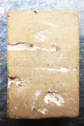 พระสมเด็จเนื้อดินหูบายศรี พิมพ์คะแนน หลวงพ่อกวย สวยๆครับ