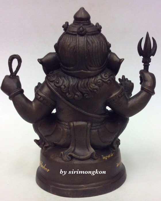 พระพิฆเนศ ปางนั่งบรมครู รุ่น 100 ปี กรมศิลปากร ขนาดบูชา หน้าตัก 4 นิ้วครึ่ง เนื้อโลหะผสม No.2194