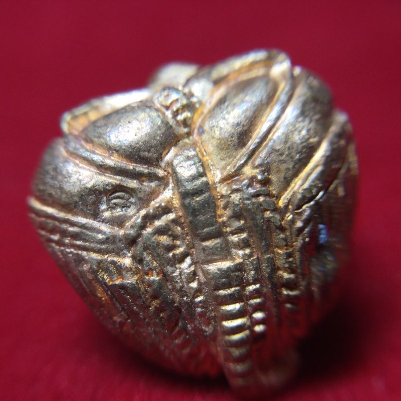 พระพิฆเนศ อ้อมจักรวาล เนื้อทองล่ำอู่ หลวงปู่หงษ์ พรหมปัญโญ