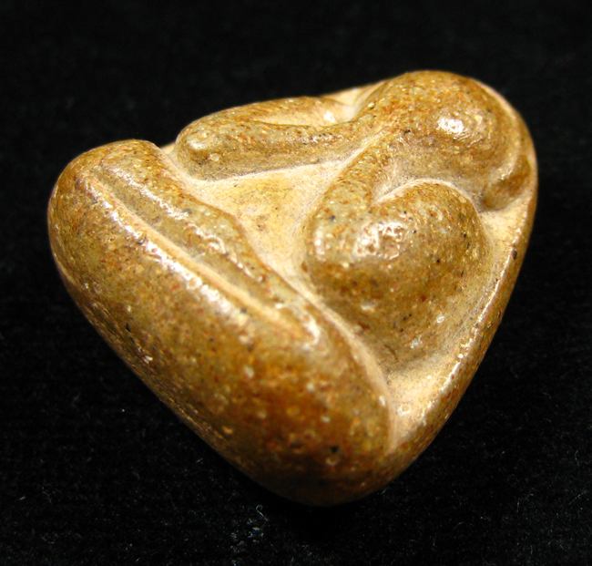 พระปิดตารุ่นแรก หลวงปู่หมุน ฐิตสีโล วัดป่าหนองหล่ม ปี 2542