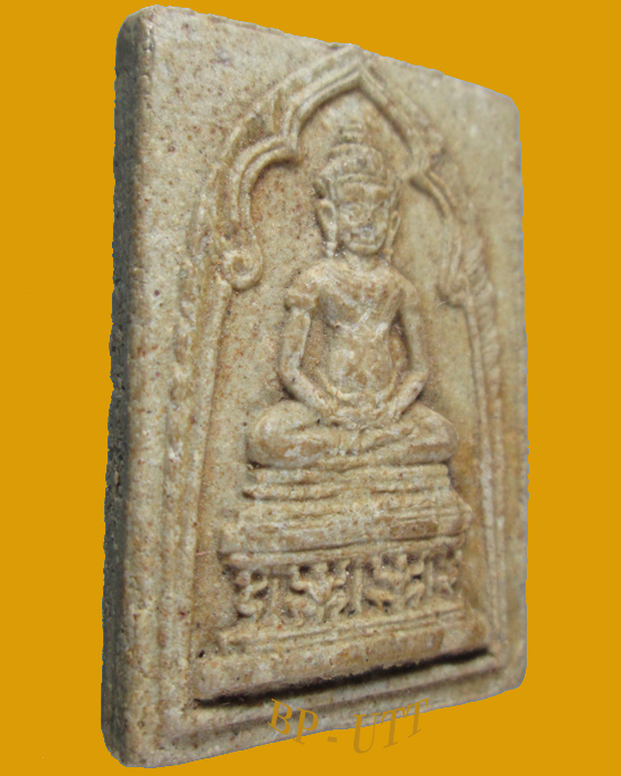 สวยๆ *** สมเด็จสุรินทร์ หลวงปู่ดุลย์ อตุโล วัดบูรพาราม จ.สุรินทร์ เนื้อผง รุ่นแรก ปี2513 ***