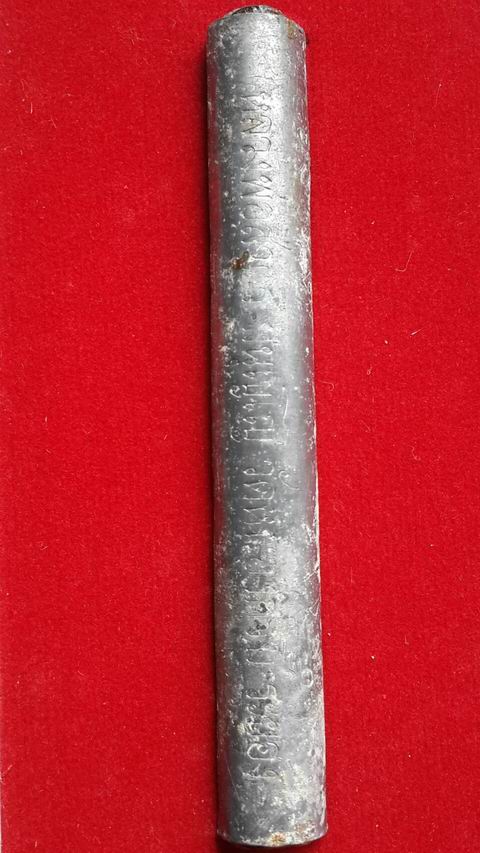 ตะกรุดโทนเสาร์ ๕ เมตตาชาตรี หลวงพ่อสาคร วัดหนองกรับ จ.ระยอง พร้องกล่องเดิมๆ ครับ