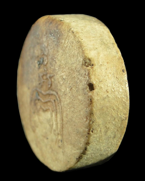 พระผงจันทร์ลอย หลวงพ่อแพ วัดพิกุลทอง สิงห์บุรี