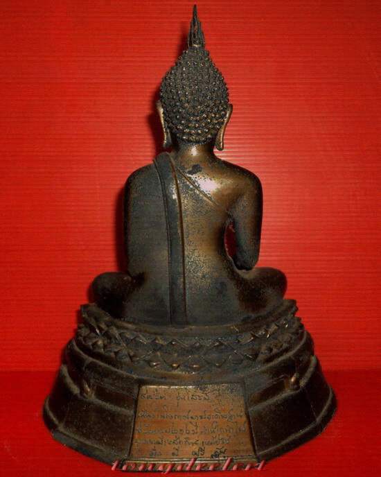 พระบูชาหลวงพ่อทอง วัดเขาตะเครา จ.เพชรบุรี รุ่นโสฬส หน้าตัก 5 นิ้วสวยมากค่ะ