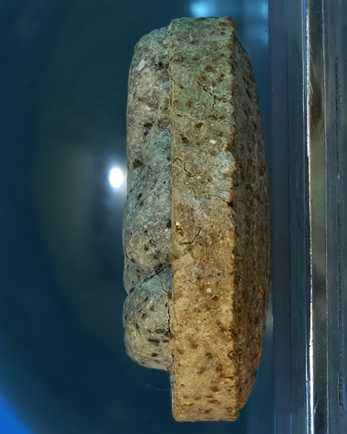 พระปิดตาแช่นํ้ามนต์ หลวงพ่อคูณ รุ่นอายุครบ 6รอบ ปี2537 เนื้อผง มีกล่องเดิม/wp01