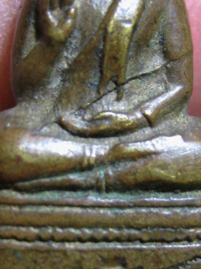 พระกริ่งพุทธกวักหลวงพ่อแฉ่ง ปี2500 เนื้อทองผสม วัดบางพัง จ.นนทบุรี มาพร้อมบัตรรับรอง