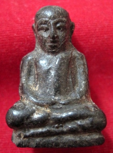 รูปหล่อหลวงพ่อเงินเนื้อดินดำ กรุวัดเขาพระใต้ จ.พิจิตร (พิมพ์ใหญ่พิเศษ+อุดกริ่ง)