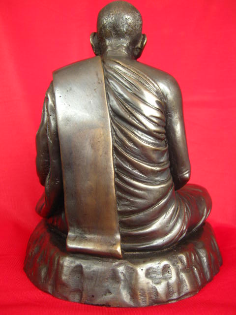 หลวงปู่เหรียญ วรลาโภ วัดอรัญบร รพต จ.หนองคาย 5 นิ้ว สวยๆๆ ส่ ง ถึงบ้านครับ