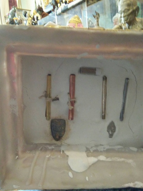 ปู่ฤาษีเพชรฉลูกัณฑ์  9 นิ้ว