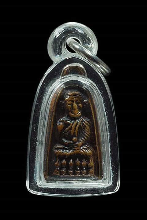 หลวงปู่ทวด รุ่นทะเลซุง ปี08 พิมพ์เล็ก บัวหกนิยมสุด สวยๆมีบัตรรับรองครับ