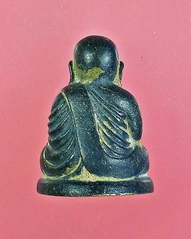 หลวงพ่อเงิน รุ่นกองทุน 53 พิมพ์นิยม วัดบางคลาน