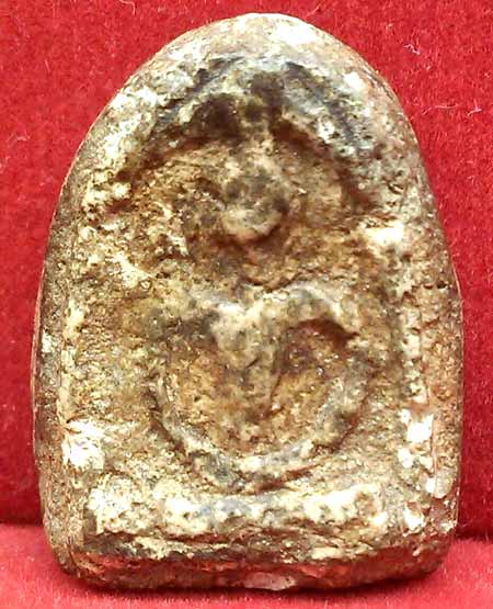 *พระผงกรุวัดเงินคลองเตย กทม. พิมพ์ซุ้มกอฐานเตี้ย*