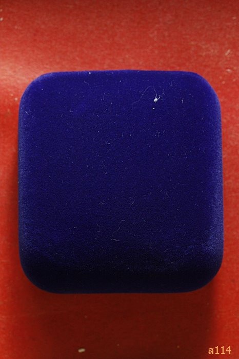 รูปหล่อสมโภชพระมหามณฑป พระพุทธมหาสุวรรณปฎิมากร(หลวงพ่อทองคำสุโขทัยไตรมิตร) วัดไตรมิตรฯ กล่องกำมะหยี่