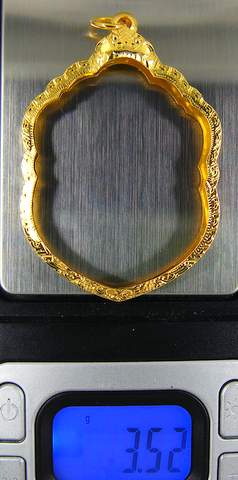 เสมาสร้างโรงพยาบาล หลวงปู่บัว ถามโก เนื้ออัลปาก้า สังฆาฏิเรียบ(นิยม) พร้อมกล่องเดิม