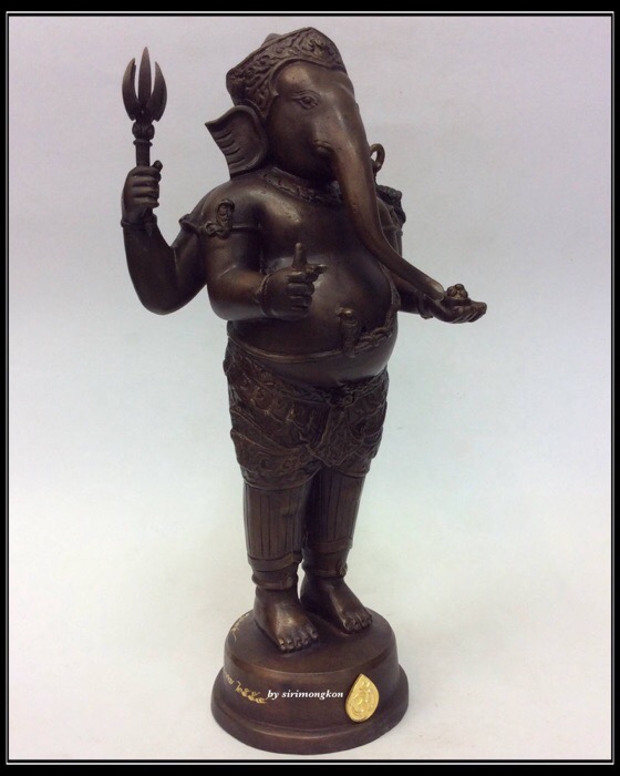 พระพิฆเนศ ปางยืนประทานพร รุ่น 100 ปี กรมศิลปากร ขนาดบูชา สูง 10.5 นิ้ว เนื้อโลหะผสม No.3084