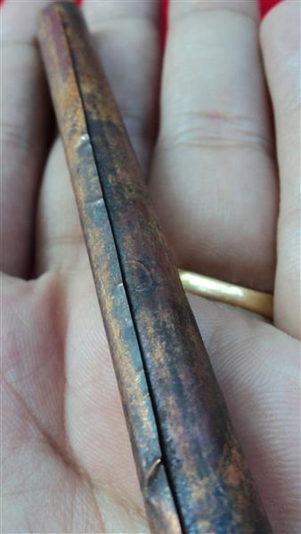 ตะกรุดหลวงพ่อเงิน วัดดอนยายหอม เนื้อทองแดง ยาว 5 นิ้ว มาตรฐาน ไม่มีการถักเชือกนะครับ ตัวจริงเสียงจริ