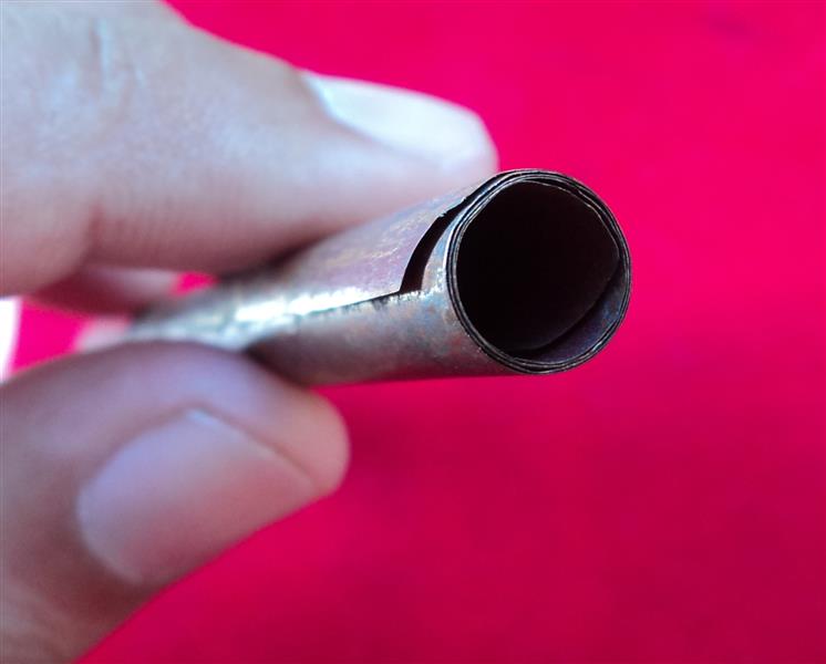 ตะกรุดหลวงพ่อเงิน วัดดอนยายหอม เนื้อทองแดง ยาว 5 นิ้ว มาตรฐาน ไม่มีการถักเชือกนะครับ ตัวจริงเสียงจริ