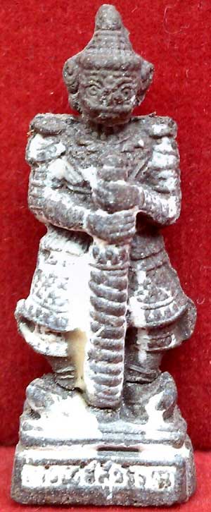 *ท้าวเวสสุวัณ ผงไม้ตะเคียน ตะกรุดทอง รุ่นแรก ปี๔๗..ลพ.พูล วัดไผ่ล้อม*