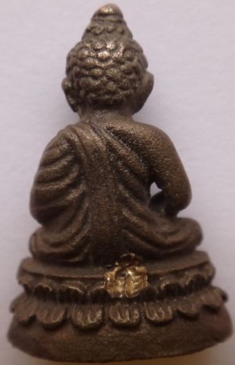 พระกริ่ง-ชัยวัฒน์ อวโลกิเตศวร หลวงพ่อเกษมปี36 กรรมการ เคาะเดียว