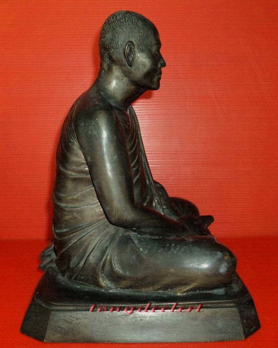 รูปหล่อบูชาหลวงพ่อแพ เขมังกโร วัดพิกุลทอง จ.สิงห์บุรี ปี 2536 หน้าตัก 7 นิ้ว สวยมากค่ะ