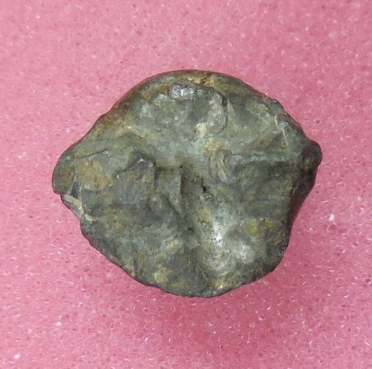 พระกรุวัดเลียบ ปางห้ามญาติ