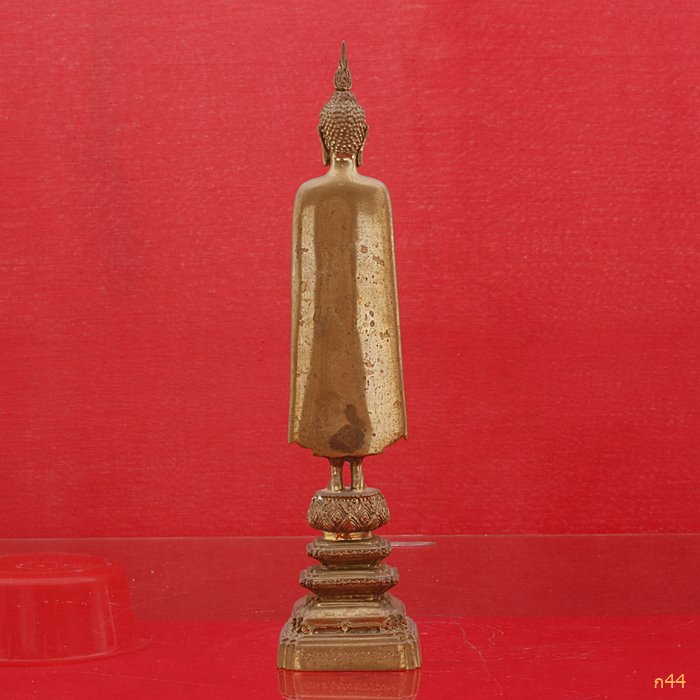 	พระบูชา หลวงพ่อวัดบ้านแหลม สูง 11.5 นิ้ว