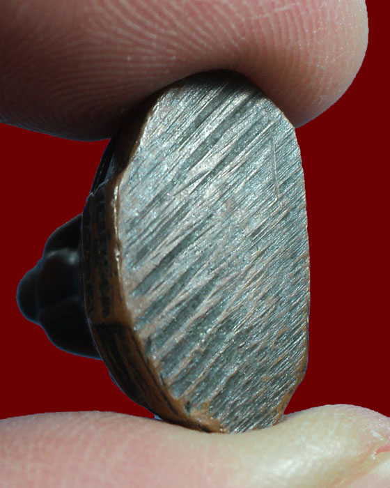 พระกริ่ง ภปร. วัดบวร ปี08 ก้นตะไบหยาบ (นิยม)