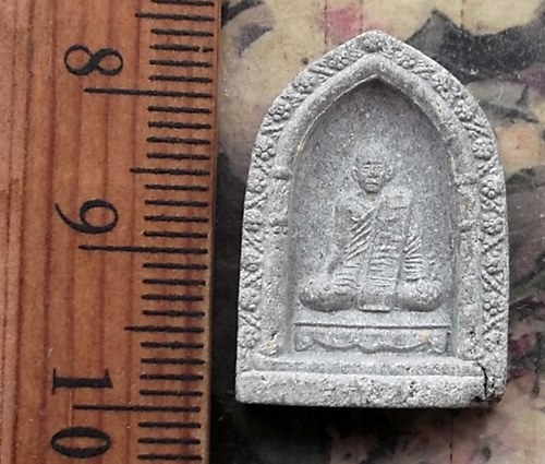 วัดใจเริ่ม 10 บาท กับ ผงพระอุบาลีคุณูปมาจารย์ (จันทร์ สิริจนฺโท) วัดบรมนิวาสราชวรวิหาร กรุงเทพฯ.…AP1