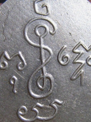 เหรียญพระพุทธห้าเหลี่ยมหลวงพ่อเงิน ปี2506 เนื้ออัลปาการ์ วัดดอนยายหอม จ.นครปฐม สภาพพอสวย  