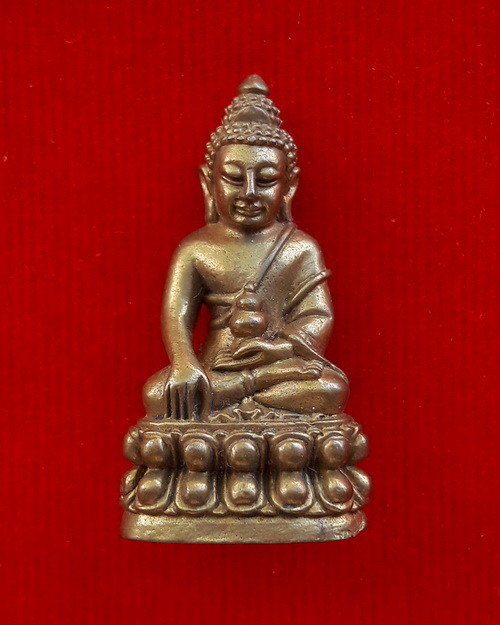 พระกริ่งไตรจักร ชัยสิทธิ์ หลวงปู่ชื้น พุทธสโร วัดญานเสน ปี2545 พร้อมกล่องเดิม