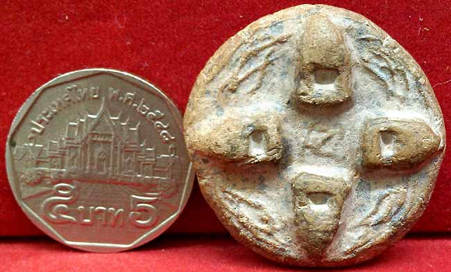 *พระกรุวัดคู้ยาง กำแพงเพชร พิมพ์งบน้ำอ้อยปิดตาสี่ทิศ ดินเก่าเมืองกำแพง*