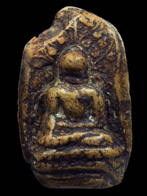 พระคงลำพูน กรุเก่า