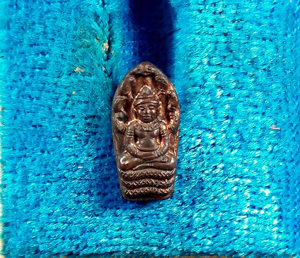 พระปรกใบมะขามหลวงปู่คร่ำ วัดวังหว้า