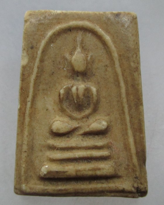 พระสมเด็จท่านเจ้าคุณนรฯ