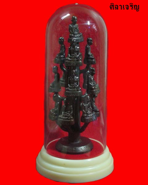 หลวงพ่อรวย พระช่อกฐิน 16 องค์