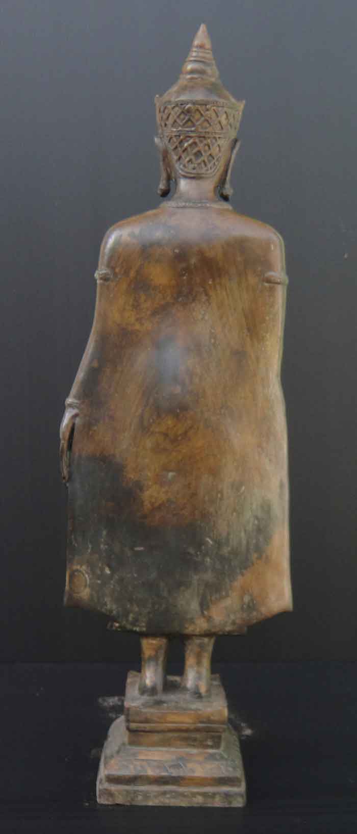 พระพุทธรูปปางห้ามญาติ ทรงเครื่อง เนื้อขันลงหินผิวเก่า ความสูง 20 นิ้ว 