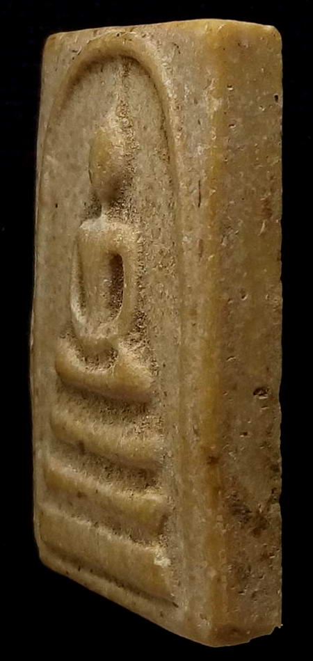 พระสมเด็จพิมพ์ฐานสามชั้น หลวงพ่อกวย เนื้อผงน้ำมันพิมพ์มาตรฐาน