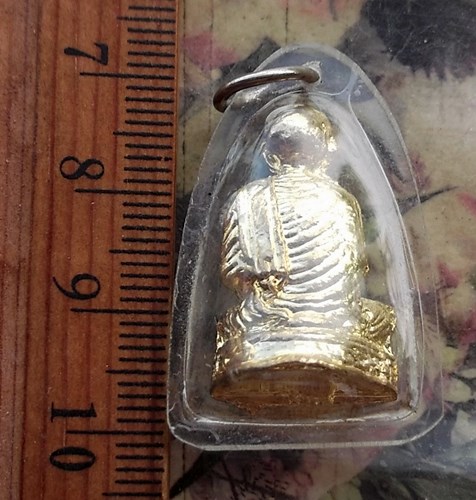 วัดใจเริ่ม 10 บาท กับ รูปหล่อสมเด็จพระพุฒาจารย์โต  .…AP683