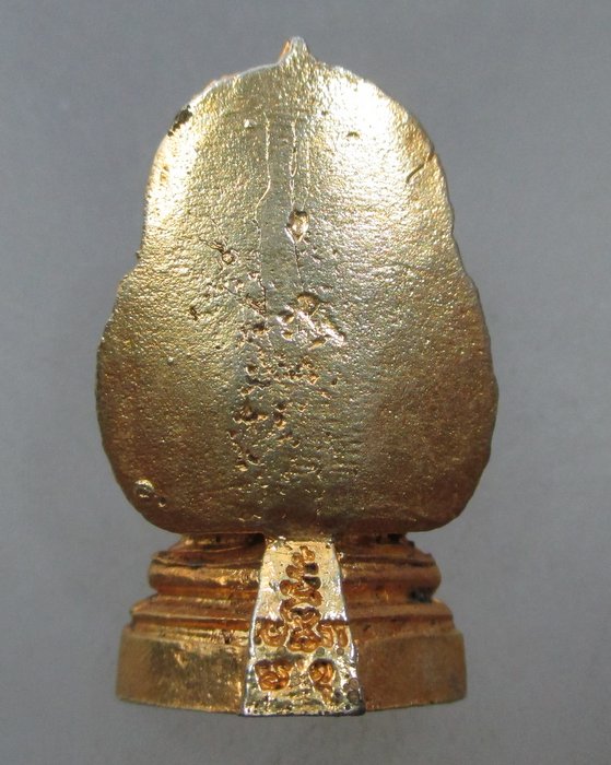 รูปหล่อพระพุทธมงคลศักดิ์สิทธิ์ วัดสังกัสรัตนคีรี  จ.อุทัยธานี 