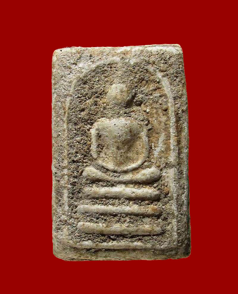 สมเด็จหลวงปู่หิน วัดระฆังฯ พิมพ์อกครุฑใหญ่ กรุงเทพฯ ปี 2500 (ลงกรุ)