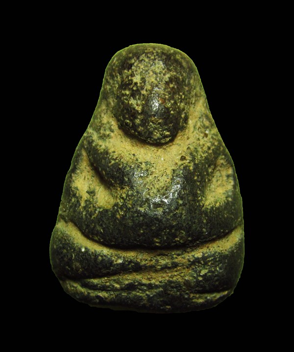 พระสังกัจจายน์กรุคลองทรงกระเทียม สุพรรณบุรี  เคาะเดียวแดงครับ...