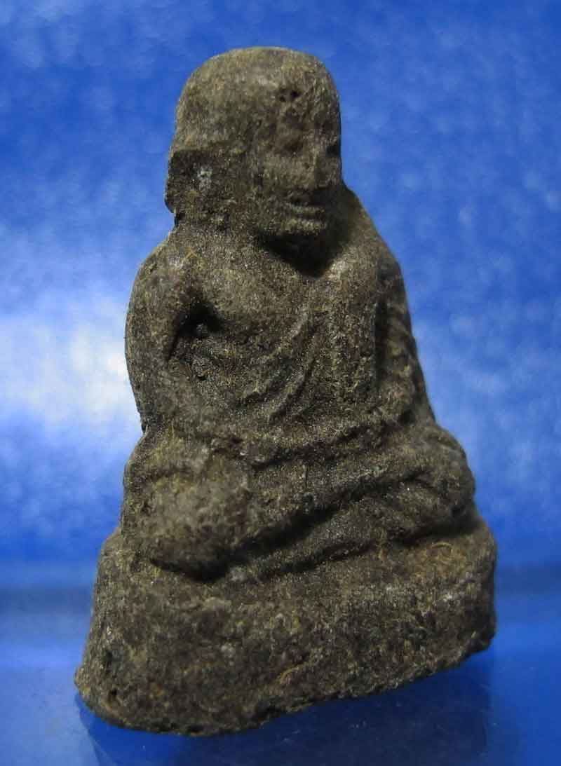 รูปหล่อหลวงพ่อเงิน วัดบางคลาน  ออกที่วัดท้ายน้ำ จ .พิจิตร เนื้อว่าน มีโค็ตใต้ฐาน